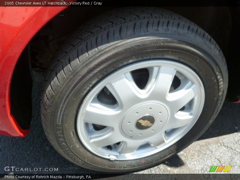 Victory Red / Gray 2005 Chevrolet Aveo LT Hatchback