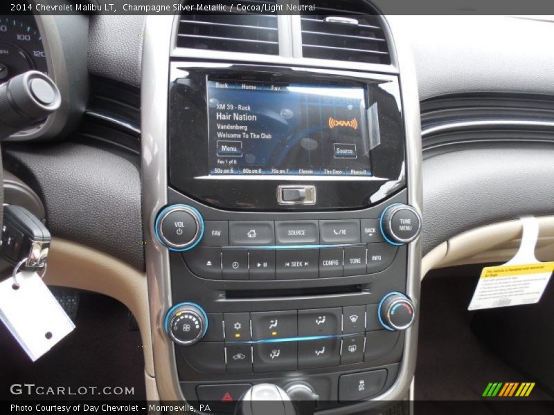 Champagne Silver Metallic / Cocoa/Light Neutral 2014 Chevrolet Malibu LT