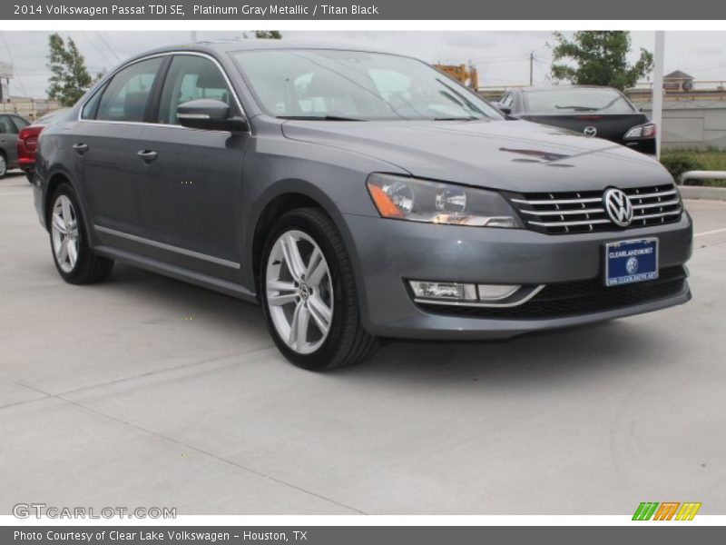 Platinum Gray Metallic / Titan Black 2014 Volkswagen Passat TDI SE
