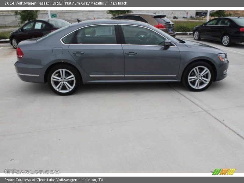 Platinum Gray Metallic / Titan Black 2014 Volkswagen Passat TDI SE