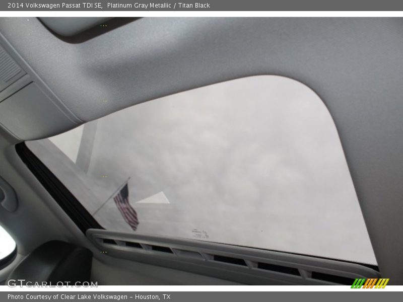 Platinum Gray Metallic / Titan Black 2014 Volkswagen Passat TDI SE