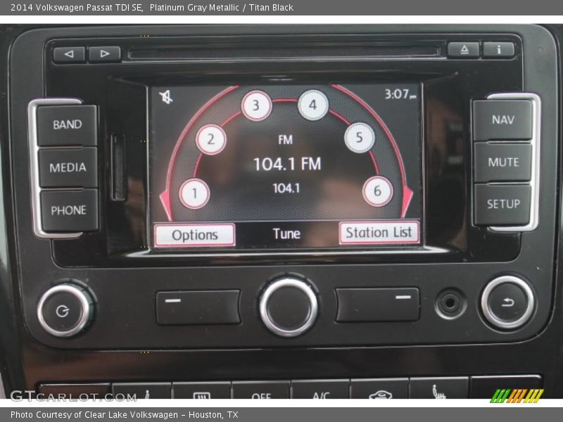 Platinum Gray Metallic / Titan Black 2014 Volkswagen Passat TDI SE