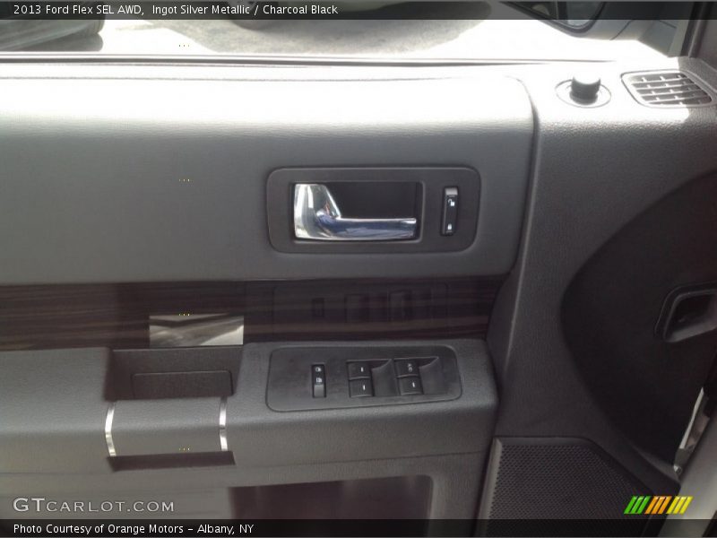 Ingot Silver Metallic / Charcoal Black 2013 Ford Flex SEL AWD