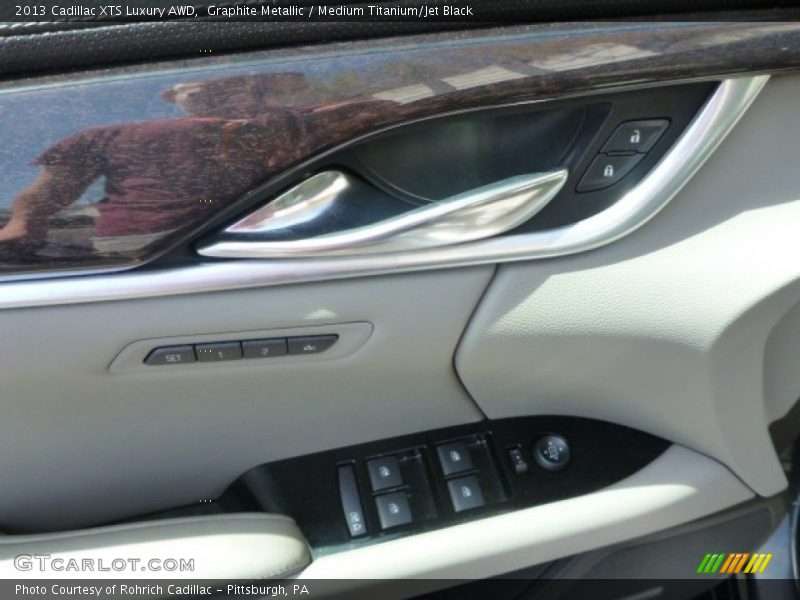 Graphite Metallic / Medium Titanium/Jet Black 2013 Cadillac XTS Luxury AWD
