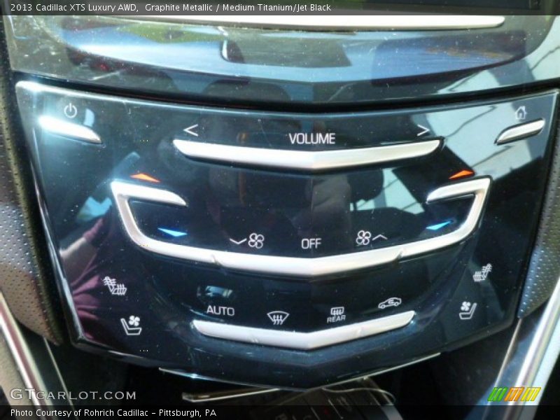 Graphite Metallic / Medium Titanium/Jet Black 2013 Cadillac XTS Luxury AWD