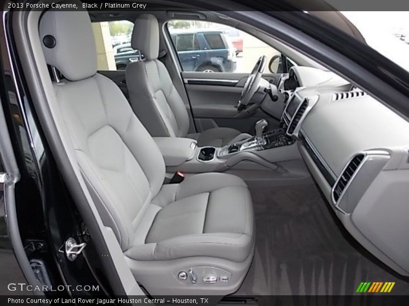 Front Seat of 2013 Cayenne 