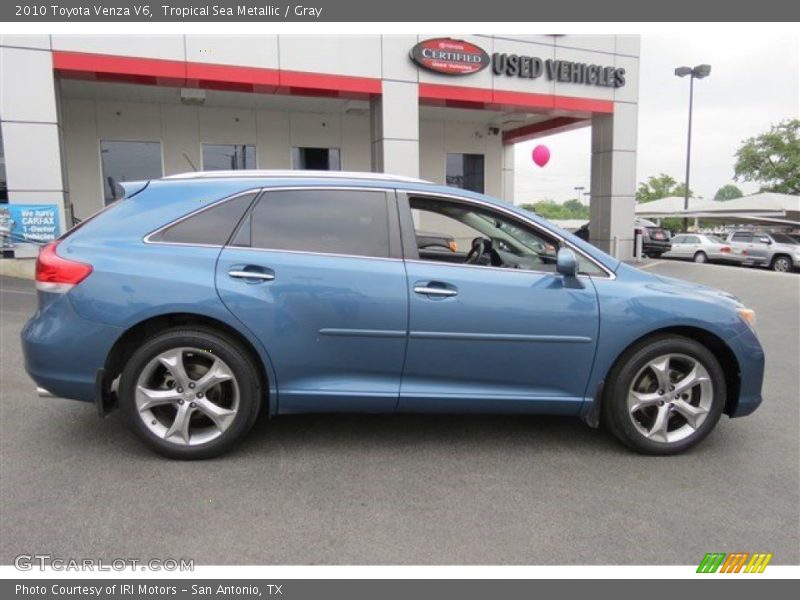 Tropical Sea Metallic / Gray 2010 Toyota Venza V6