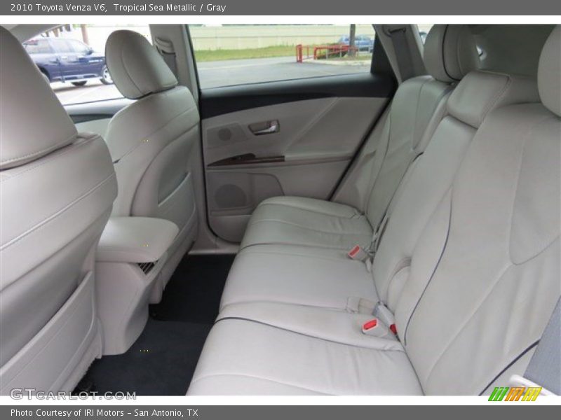 Tropical Sea Metallic / Gray 2010 Toyota Venza V6