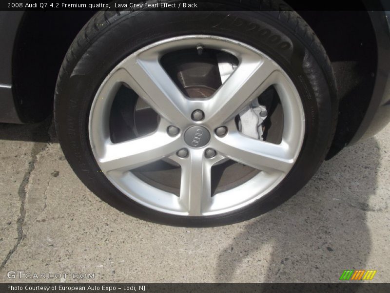 Lava Grey Pearl Effect / Black 2008 Audi Q7 4.2 Premium quattro