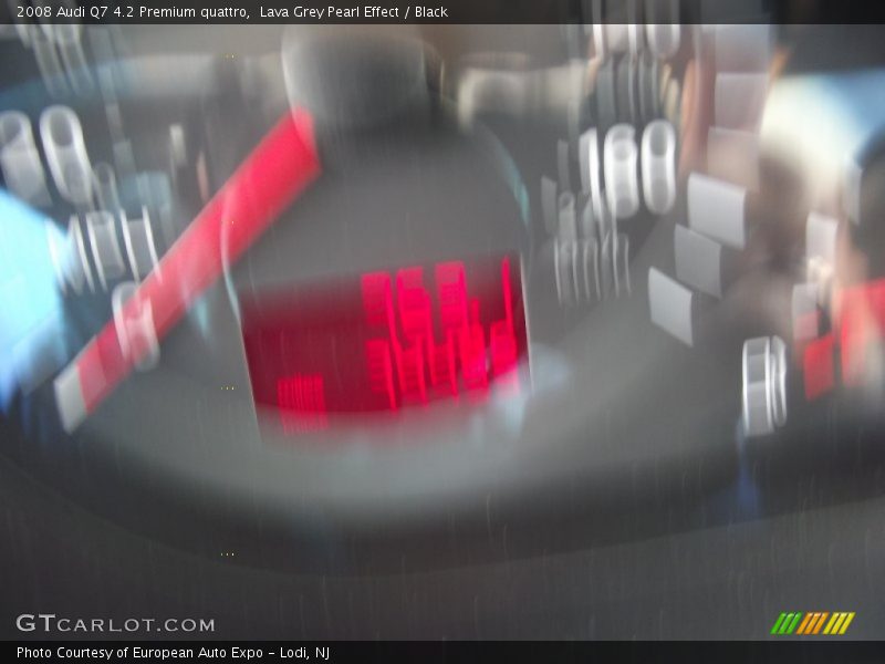 Lava Grey Pearl Effect / Black 2008 Audi Q7 4.2 Premium quattro