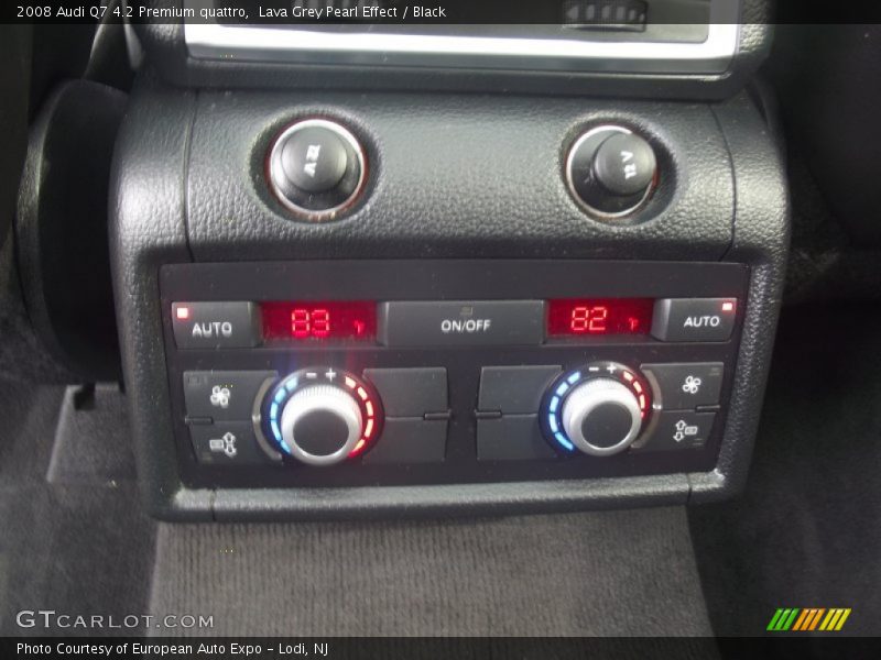 Lava Grey Pearl Effect / Black 2008 Audi Q7 4.2 Premium quattro