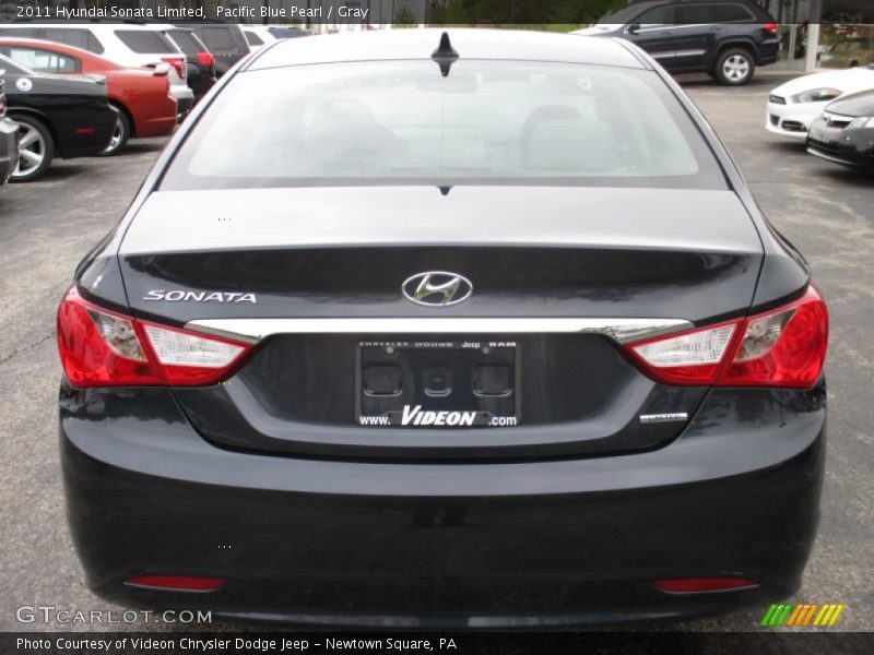 Pacific Blue Pearl / Gray 2011 Hyundai Sonata Limited