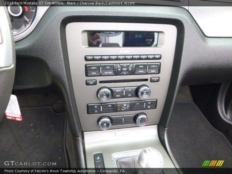 Black / Charcoal Black/Cashmere Accent 2013 Ford Mustang GT Convertible