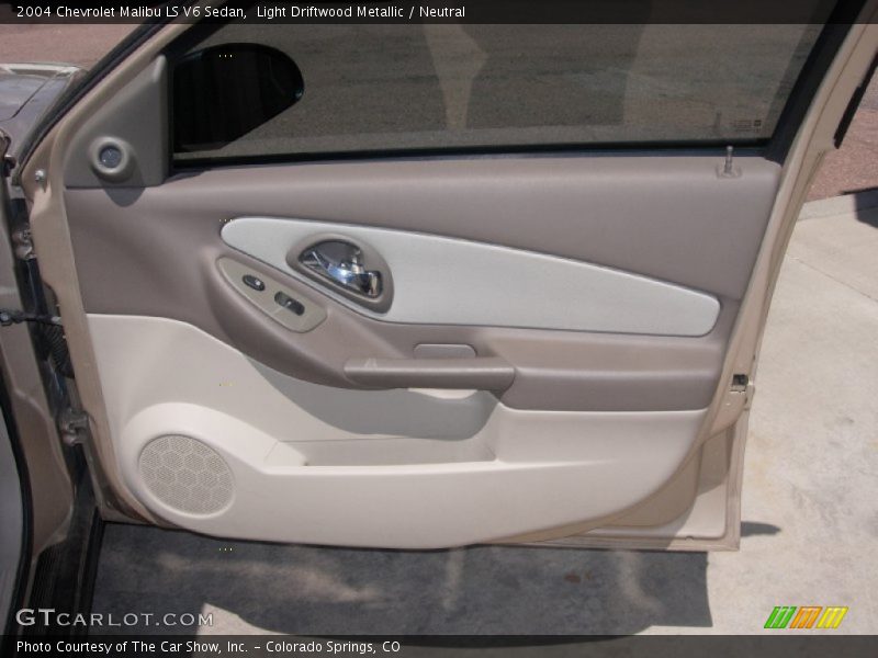 Light Driftwood Metallic / Neutral 2004 Chevrolet Malibu LS V6 Sedan