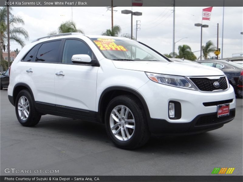 Snow White Pearl / Black 2014 Kia Sorento LX