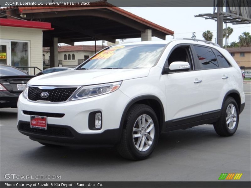 Snow White Pearl / Black 2014 Kia Sorento LX