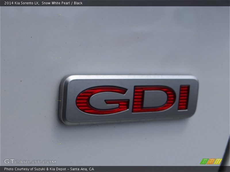 Snow White Pearl / Black 2014 Kia Sorento LX
