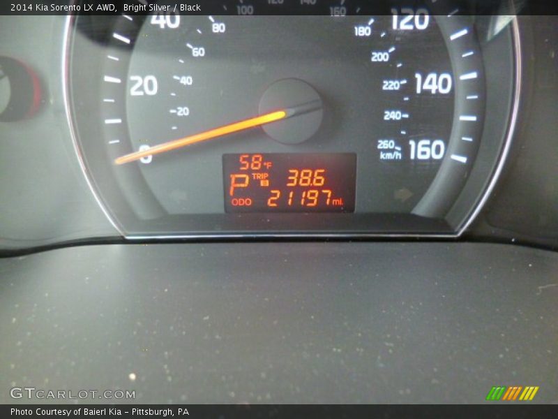 Bright Silver / Black 2014 Kia Sorento LX AWD