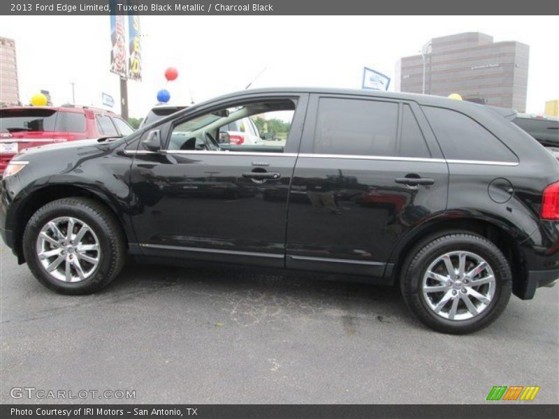 Tuxedo Black Metallic / Charcoal Black 2013 Ford Edge Limited
