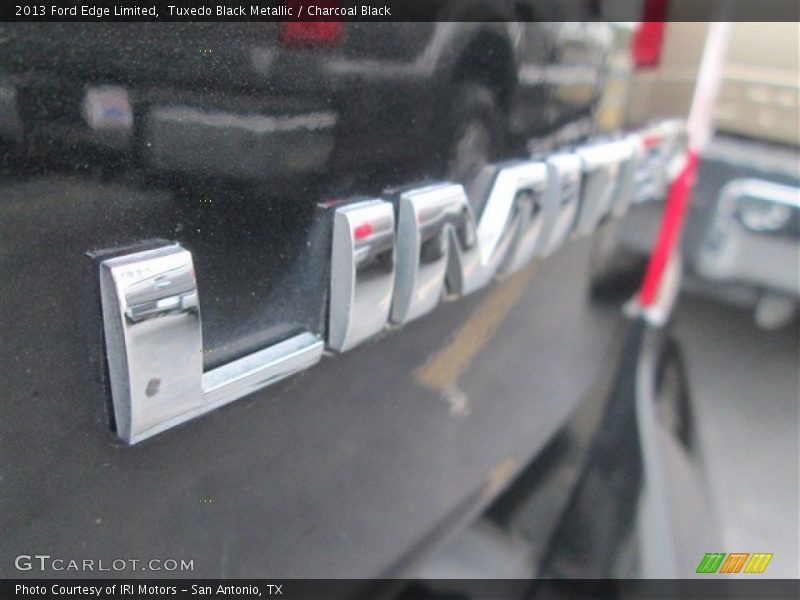 Tuxedo Black Metallic / Charcoal Black 2013 Ford Edge Limited