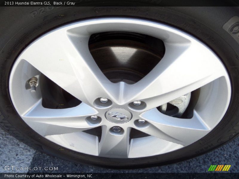 Black / Gray 2013 Hyundai Elantra GLS
