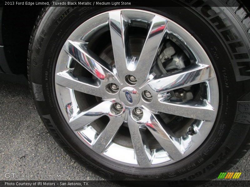 Tuxedo Black Metallic / Medium Light Stone 2013 Ford Edge Limited