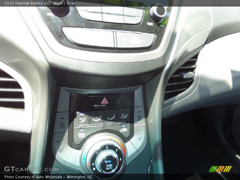 Black / Gray 2013 Hyundai Elantra GLS