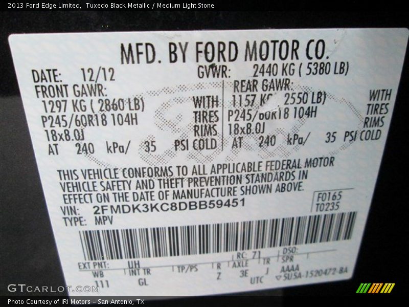 Tuxedo Black Metallic / Medium Light Stone 2013 Ford Edge Limited