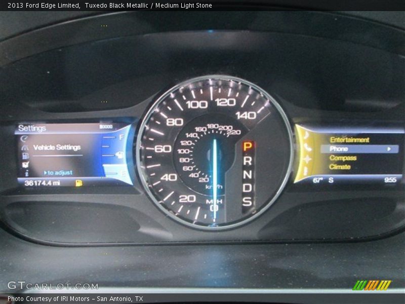 Tuxedo Black Metallic / Medium Light Stone 2013 Ford Edge Limited