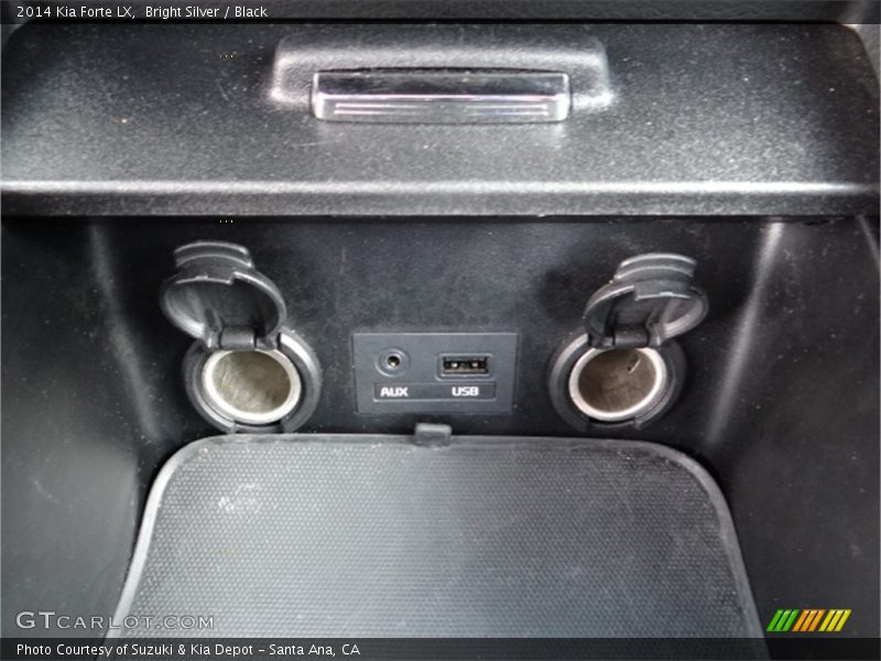 Bright Silver / Black 2014 Kia Forte LX