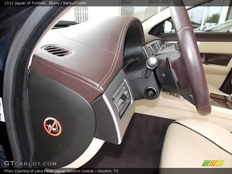 Ebony / Barley/Truffle 2012 Jaguar XF Portfolio