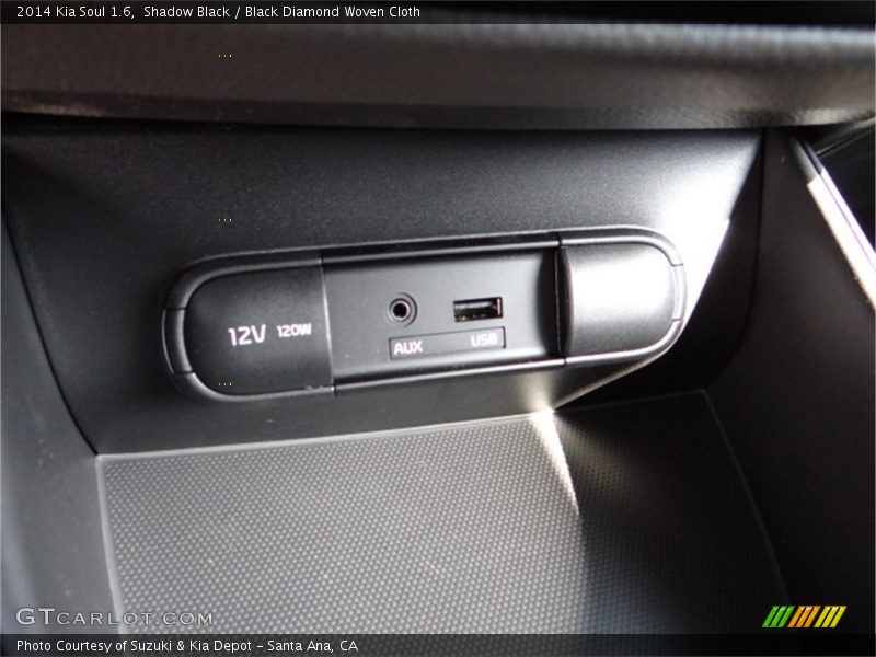 Shadow Black / Black Diamond Woven Cloth 2014 Kia Soul 1.6