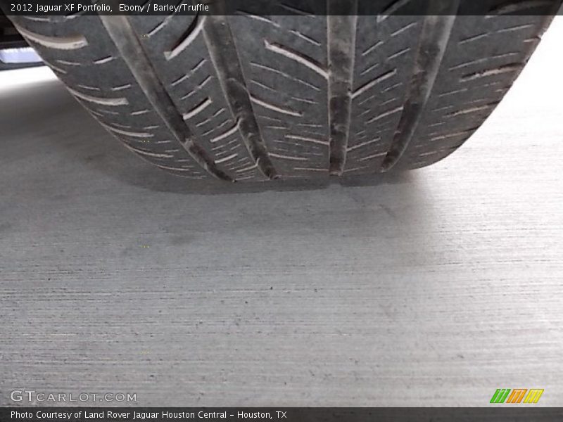 Ebony / Barley/Truffle 2012 Jaguar XF Portfolio