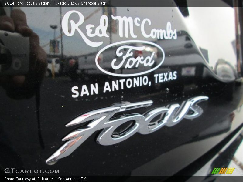 Tuxedo Black / Charcoal Black 2014 Ford Focus S Sedan