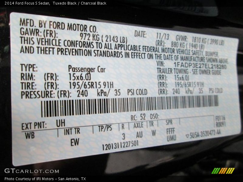 Tuxedo Black / Charcoal Black 2014 Ford Focus S Sedan