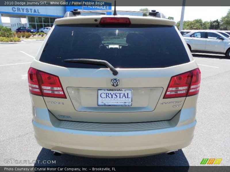 White Gold / Pastel Pebble Beige 2010 Dodge Journey SXT