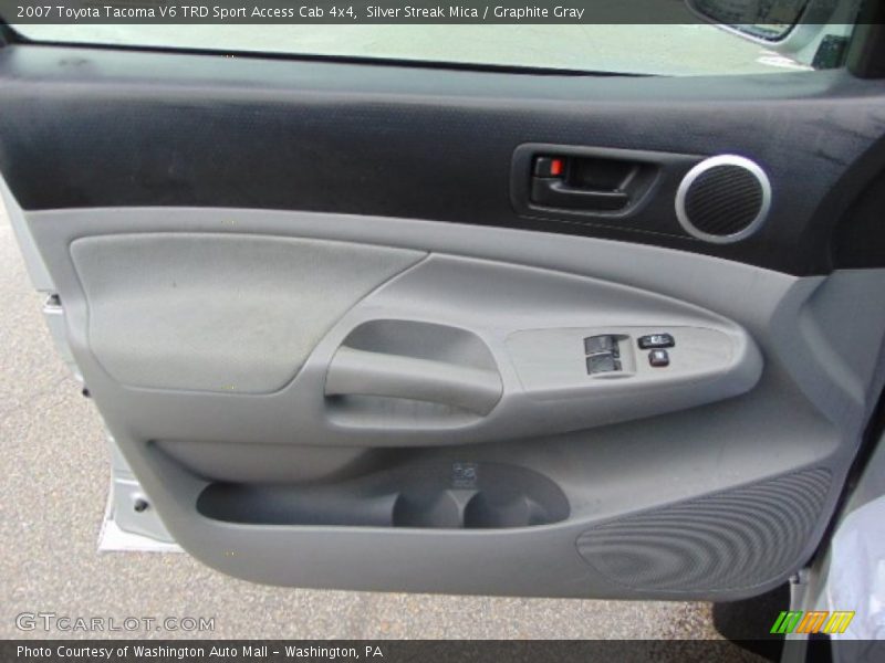 Silver Streak Mica / Graphite Gray 2007 Toyota Tacoma V6 TRD Sport Access Cab 4x4