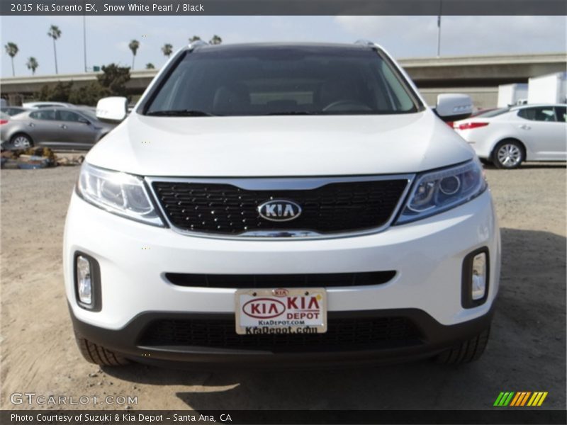 Snow White Pearl / Black 2015 Kia Sorento EX