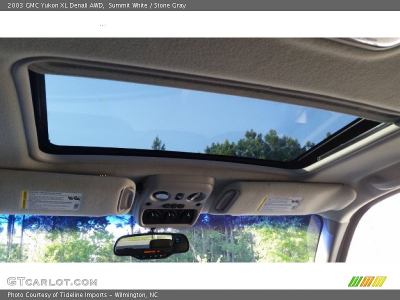Summit White / Stone Gray 2003 GMC Yukon XL Denali AWD