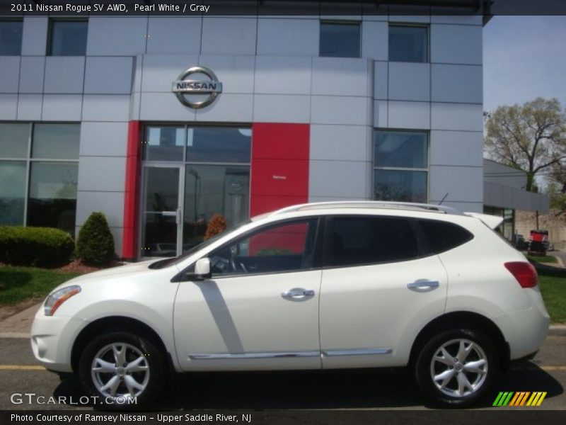 Pearl White / Gray 2011 Nissan Rogue SV AWD