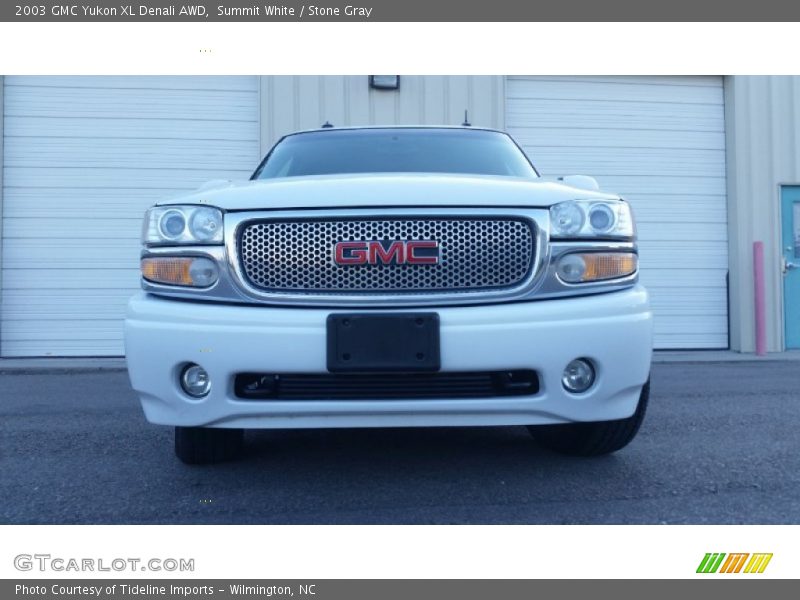 Summit White / Stone Gray 2003 GMC Yukon XL Denali AWD