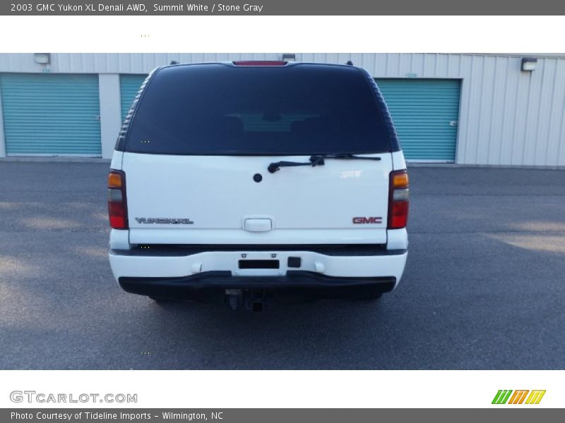 Summit White / Stone Gray 2003 GMC Yukon XL Denali AWD