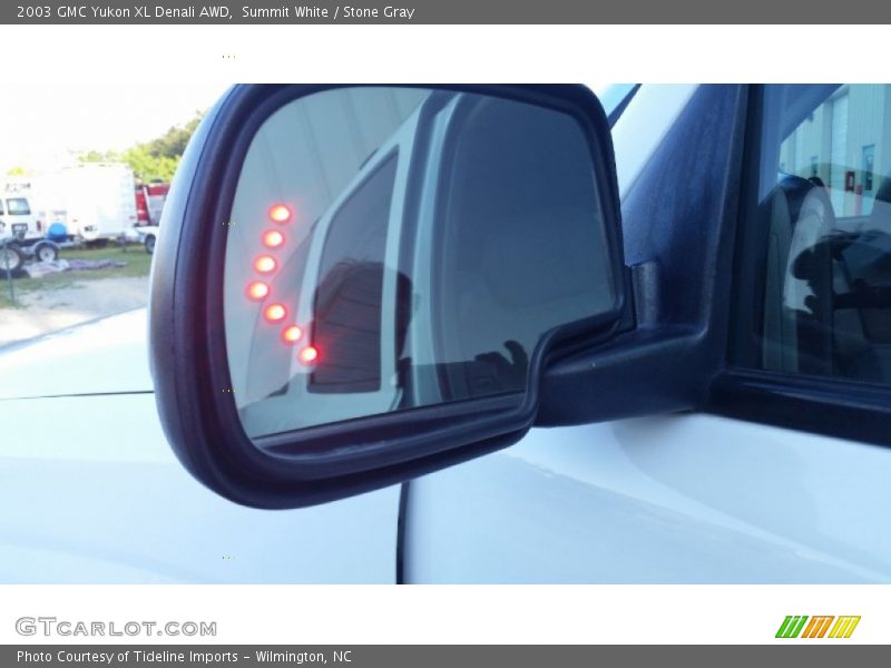 Summit White / Stone Gray 2003 GMC Yukon XL Denali AWD