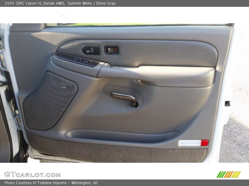 Summit White / Stone Gray 2003 GMC Yukon XL Denali AWD