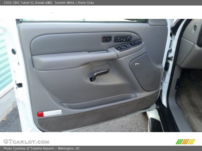 Summit White / Stone Gray 2003 GMC Yukon XL Denali AWD