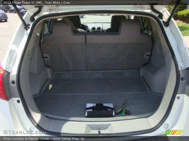 Pearl White / Gray 2011 Nissan Rogue SV AWD