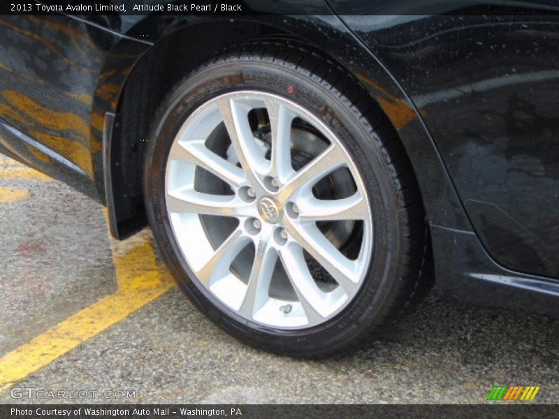 Attitude Black Pearl / Black 2013 Toyota Avalon Limited