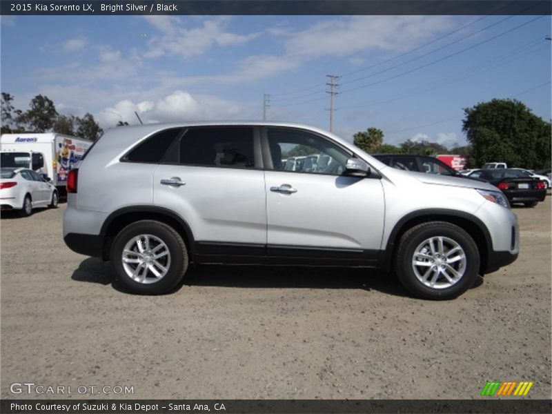 Bright Silver / Black 2015 Kia Sorento LX