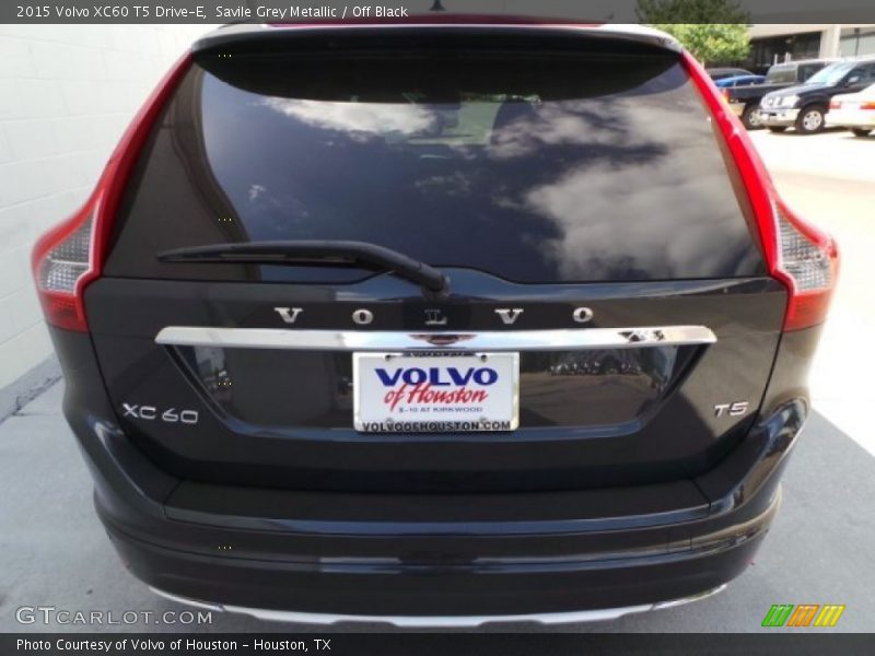 Savile Grey Metallic / Off Black 2015 Volvo XC60 T5 Drive-E