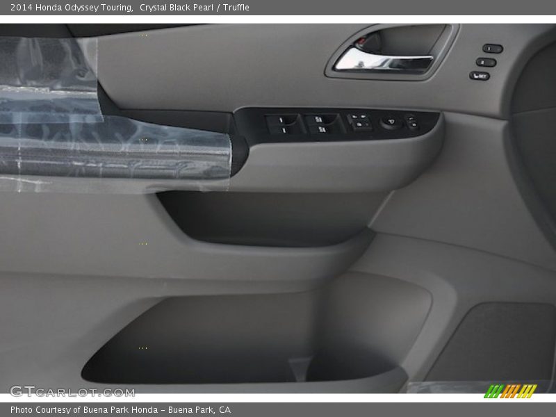 Crystal Black Pearl / Truffle 2014 Honda Odyssey Touring
